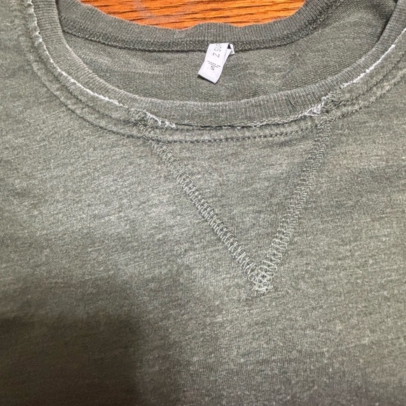 Z Supply Sage Green Relaxed Sweatshirt oversized best fit M to L - Picture 11 of 12